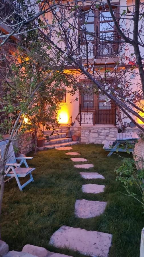 Sezgin Boutique Hotel Kusadası Exterior foto