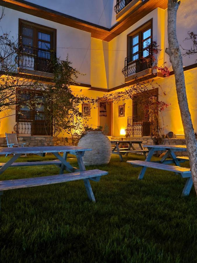 Sezgin Boutique Hotel Kusadası Exterior foto